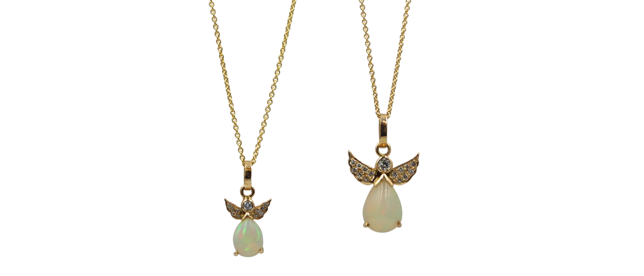 Angel pendant in gold with opal